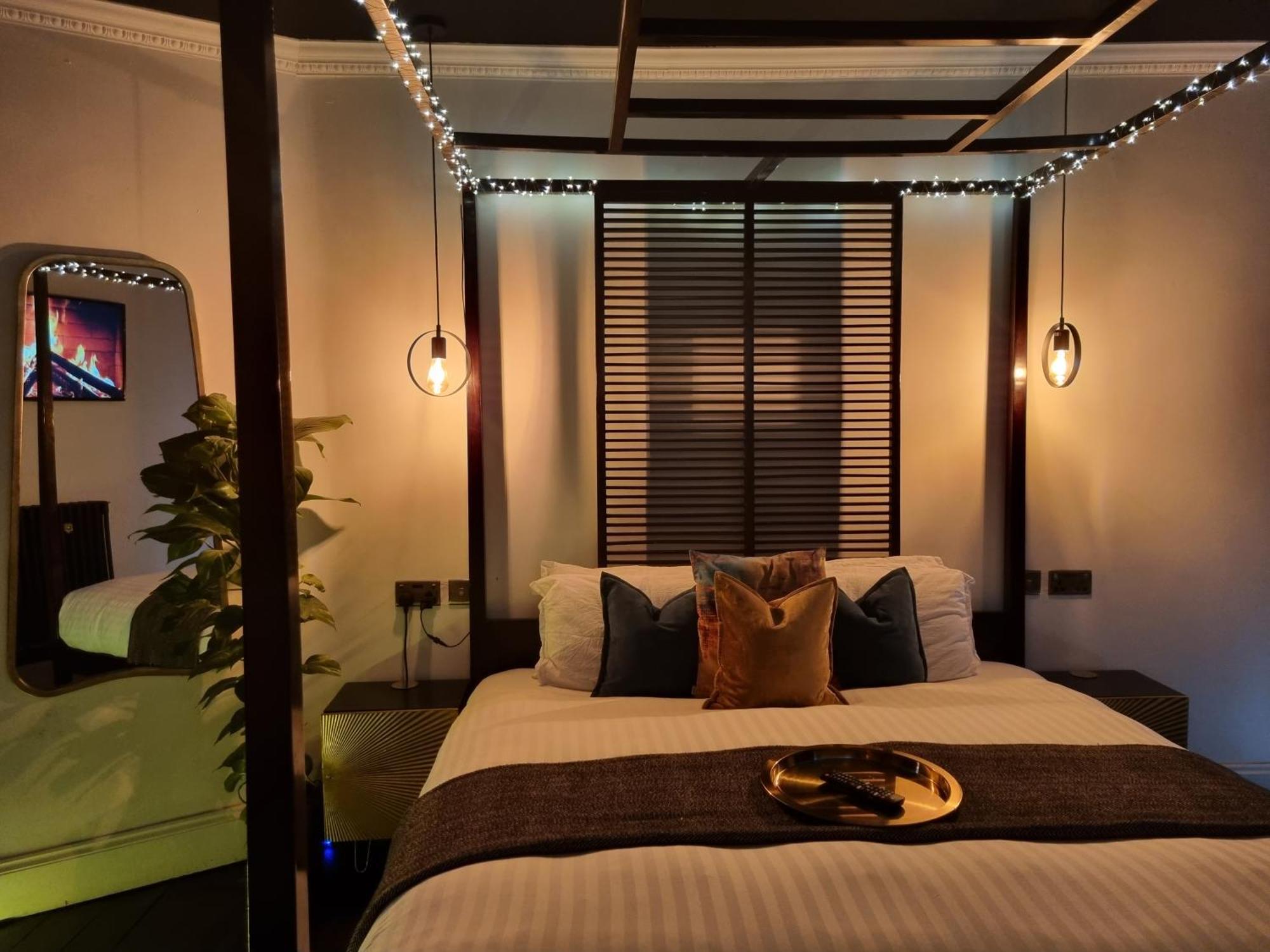 The Penny Black Apartment With Indoor Hot Tub Slamannan Екстериор снимка